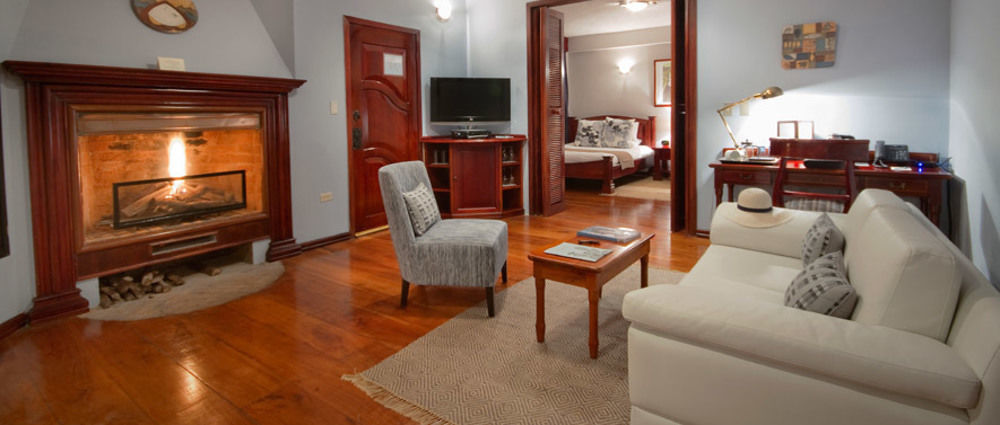 Royal Palm Galapagos, Curio Collection Hotel By Hilton Bellavista  المظهر الخارجي الصورة