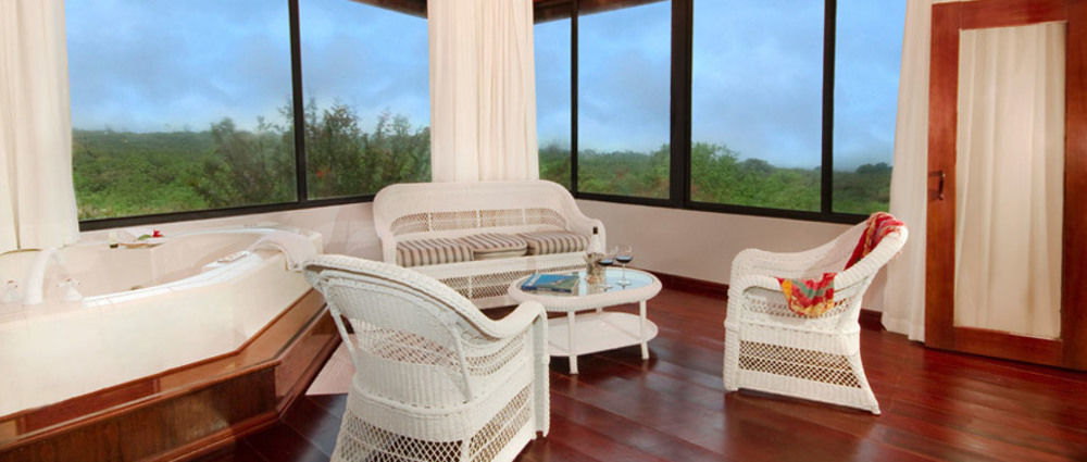 Royal Palm Galapagos, Curio Collection Hotel By Hilton Bellavista  المظهر الخارجي الصورة